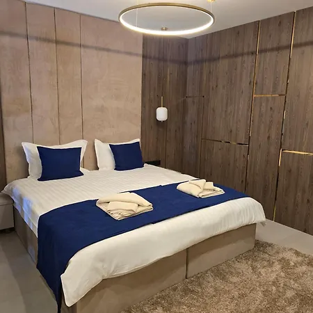 луксозни делукс мечката Botevgrad