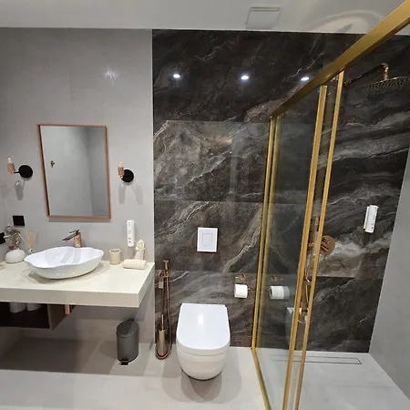 луксозни делукс мечката 보테브그라드